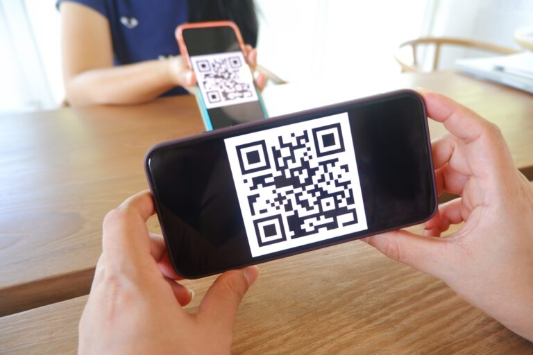 QR code scanning payment, cashless payment, technology